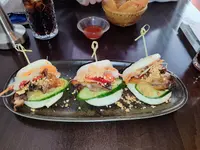 Le Petit Saigon