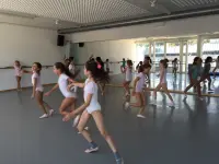 Gymnastik- und Tanzschule Schlieren, Heidi Däster Meier - Klicken Sie, um das Bild 4 in einer Lightbox vergrössert darzustellen