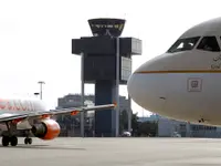 Aéroport International de Genève - Klicken Sie, um das Bild 9 in einer Lightbox vergrössert darzustellen