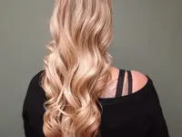 Coiffure Schnittstube - Klicken Sie, um das Bild 7 in einer Lightbox vergrössert darzustellen