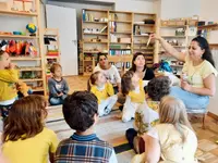 Montessori Kindergarten Sonne - Klicken Sie, um das Bild 3 in einer Lightbox vergrössert darzustellen