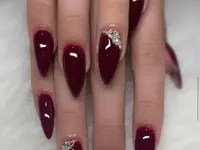 Ana Styliste Ongulaire
