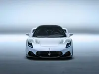 Premium Automobile AG Maserati