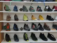 Schuhhaus Schuhmacherei Schwitter und Stiva creativa