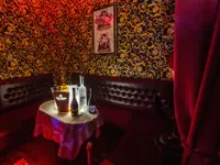 Club Privé - Strip Club, Cabaret & Nightclub