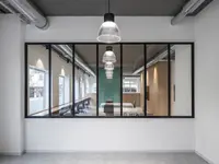 Strausak Associés SA