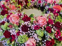 hollenstein blumengarten ag-Blumenshop-Gärtnerei-Gartenbau-Unterhalt-Grabpflege