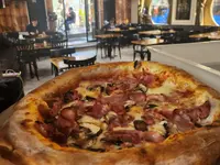 Pizzeria Birreria Bavarese - Bellinzona - Klicken Sie, um das Bild 9 in einer Lightbox vergrössert darzustellen