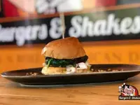 Burgers & Shakes