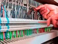 Roost + Aeberli AG Elektrofachgeschäft