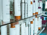 Black & White Coiffeur GmbH