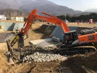 Pollice Trasporti e Servizio Cantiere Sagl - Klicken Sie, um das Bild 5 in einer Lightbox vergrössert darzustellen