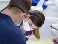 dr. med. dent. Nyffeler Tino Dr. - Studio Medico Dentistico