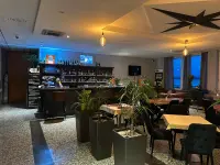 B13 Pizzeria Restaurant
