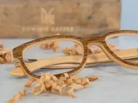 FLÜCKIGER OPTIK & HÖRCENTER GmbH