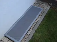 ISN NÜESCH -Insektenschutzgitter und Lichtschachtabdeckungen