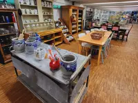 EMMAUS Zürich - Brockenhaus / Secondhand Warenhaus