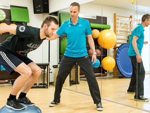 MTT Physiotherapie Surental GmbH - Klicken, um das Panorama Bild vergrössert darzustellen