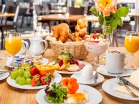Café & Restaurant zumStein & Bäckerei