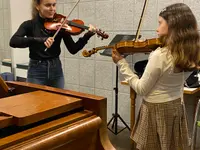 Ecole de Musique ArtsCademia - Klicken Sie, um das Bild 5 in einer Lightbox vergrössert darzustellen