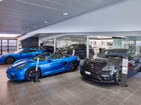 Centre Porsche Sierre - Klicken Sie, um das Bild 12 in einer Lightbox vergrössert darzustellen