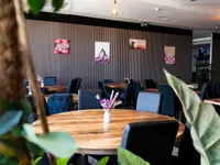 B13 Pizzeria Restaurant