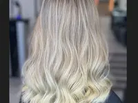 WOW Hairstyling GmbH