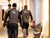 PIZ3 GmbH-Die Profis für Umzug , Kunstlogistik und Reinigung
