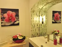 Myrose