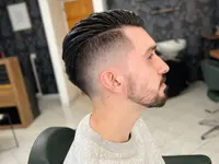 Loran Hairstyle Barber - Klicken Sie, um das Bild 6 in einer Lightbox vergrössert darzustellen