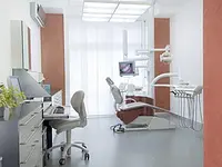 Zahnarztpraxis Gadzo AG - Klicken Sie, um das Bild 5 in einer Lightbox vergrössert darzustellen