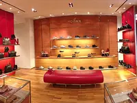 Tods & Hogan – click to enlarge the image 2 in a lightbox