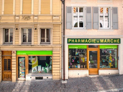 Pharmacieplus du Marché Aubonne – click to enlarge the image 1 in a lightbox