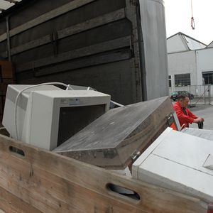 Turuvani Ag Entsorgung Recycling In Olten Offnungszeiten Adresse Telefon