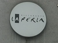 La Perla-Logo