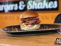 Burgers & Shakes – click to enlarge the image 6 in a lightbox