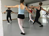 Gymnastik- und Tanzschule Schlieren, Heidi Däster Meier - Klicken Sie, um das Bild 8 in einer Lightbox vergrössert darzustellen