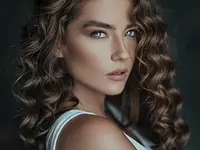 Hair&Beauty Janisa – Cliquez pour agrandir l’image 1 dans une Lightbox