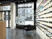 Burri Optik und Kontaktlinsen beim Bellevue in Zürich - Klicken Sie, um das Bild 10 in einer Lightbox vergrössert darzustellen