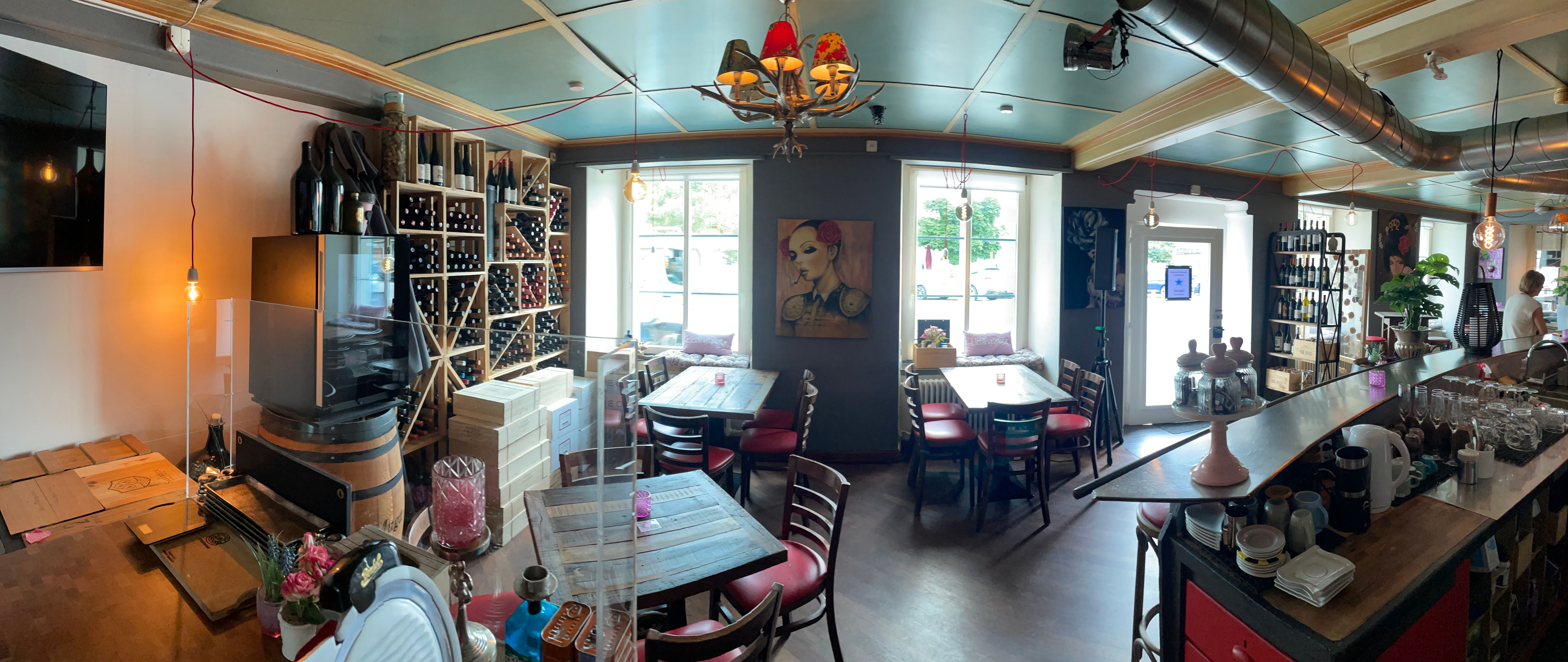 Ocean Drive Bar Lounge