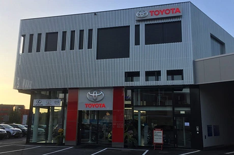Toyota Showroom aussen