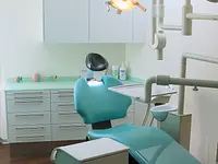 Zahnarztpraxis Dr. med. dent. Christoph Renker - Klicken Sie, um das Bild 6 in einer Lightbox vergrössert darzustellen