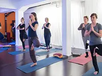 Samatvam-Yogaschule Zürich - Klicken Sie, um das Bild 1 in einer Lightbox vergrössert darzustellen