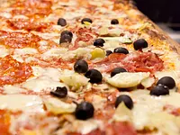 Pizzeria La Caverna - Klicken Sie, um das Bild 8 in einer Lightbox vergrössert darzustellen