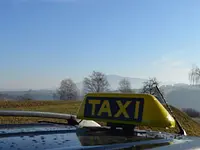 Reiat Taxi – Cliquez pour agrandir l’image 5 dans une Lightbox