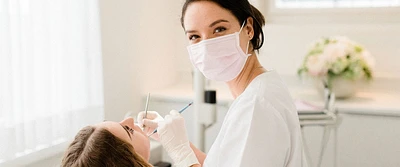 Perfekte und freundliche Behandlung bei unseren diplomierten Dentalhygienikerinnen