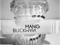 Mang Buckman Zahnarztpraxis - cliccare per ingrandire l’immagine 5 in una lightbox