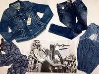 Gallery Jeans Boutique – click to enlarge the image 20 in a lightbox
