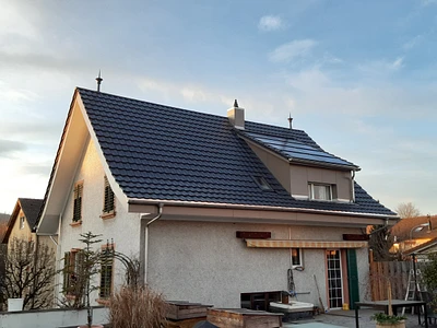 Dachsanierung mit Solaranlage in Oftringen