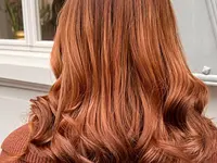 Andrea Giorgio Hair Salon – Cliquez pour agrandir l’image 14 dans une Lightbox